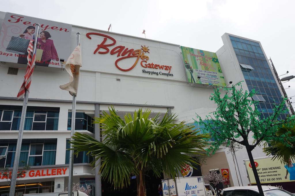 Bangi Gateway Hotel Экстерьер фото