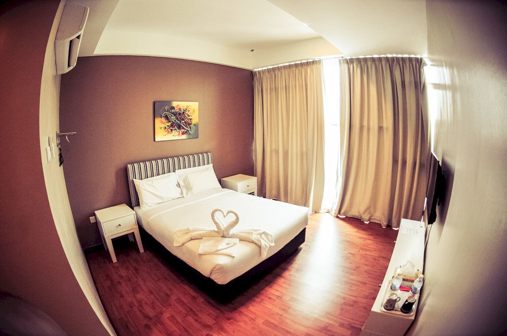 Bangi Gateway Hotel Экстерьер фото