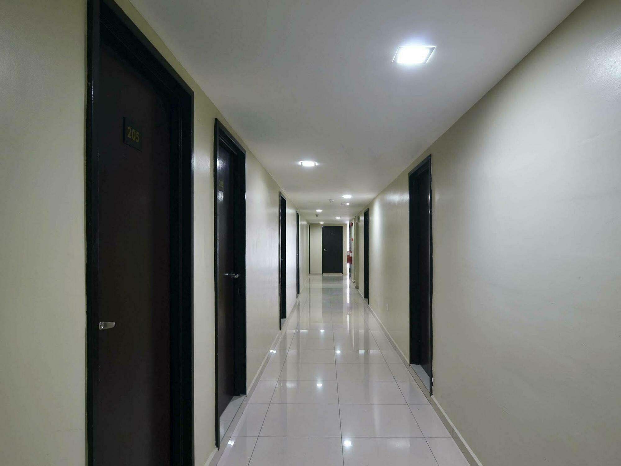 Bangi Gateway Hotel Экстерьер фото